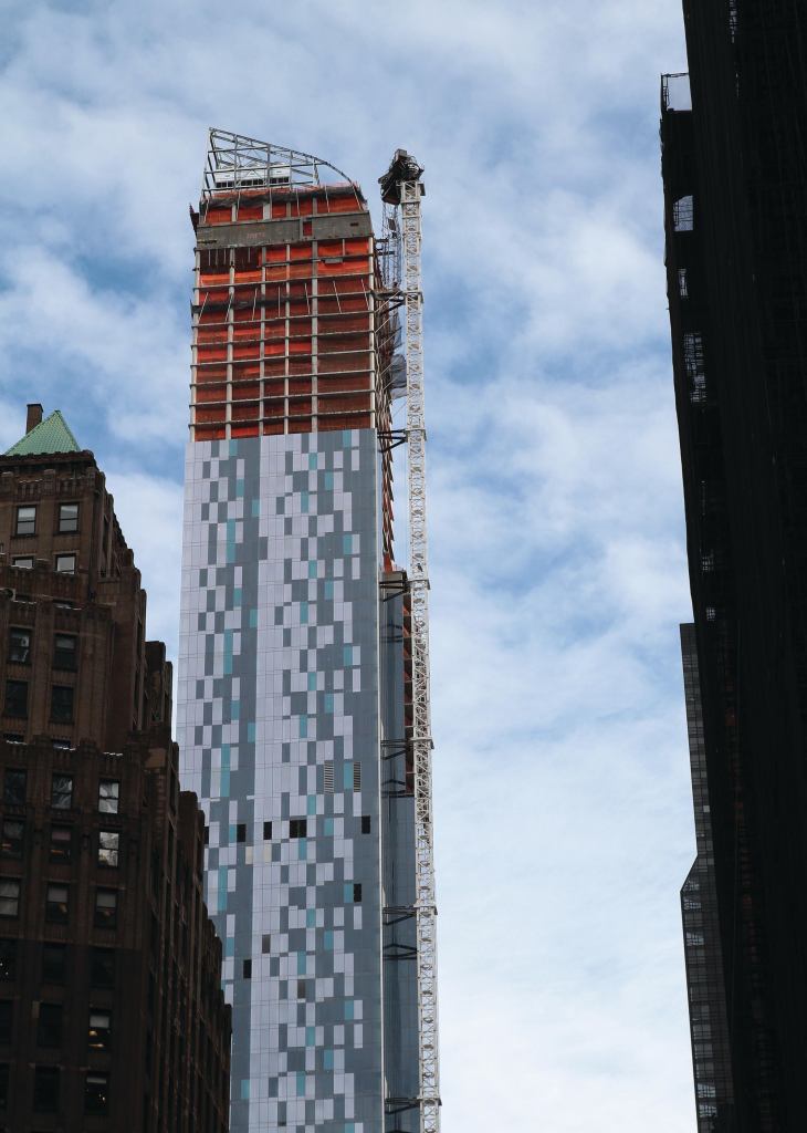 “Our message to all people, regardless of political affiliation, is the same: We need the full funding for our aid to arrive,” said New York Gov. Andrew Cuomo and New Jersey Gov. Chris Christie in a joint statement.