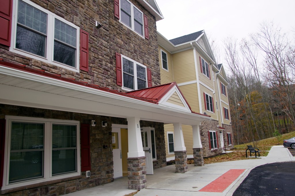The Oneonta Heights development has created 60 new affordable housing units for seniors and families on formerly vacant properties in downtown Oneonta, N.Y. Developed by Housing Visions, the project was supported by The Community Preservation Corp. with a $10.5 million construction loan and a $550,000 permanent loan.