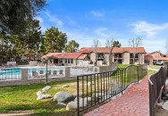 Sunset Ridge provides 800 mixed-income units in Lancaster, Calif.