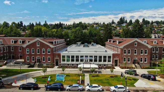 Mercy Housing Northwest transformed a vacant building at the Naval Air Station Sand Point in Seattle into Mercy Magnuson Place, a 148- unit mixed- income, mixed- use community with the help of historic and low-income housing tax credits.