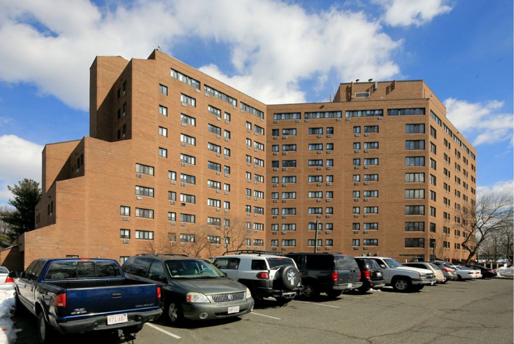 Pynchon/Edgewater Apartments in Springfield, Mass.