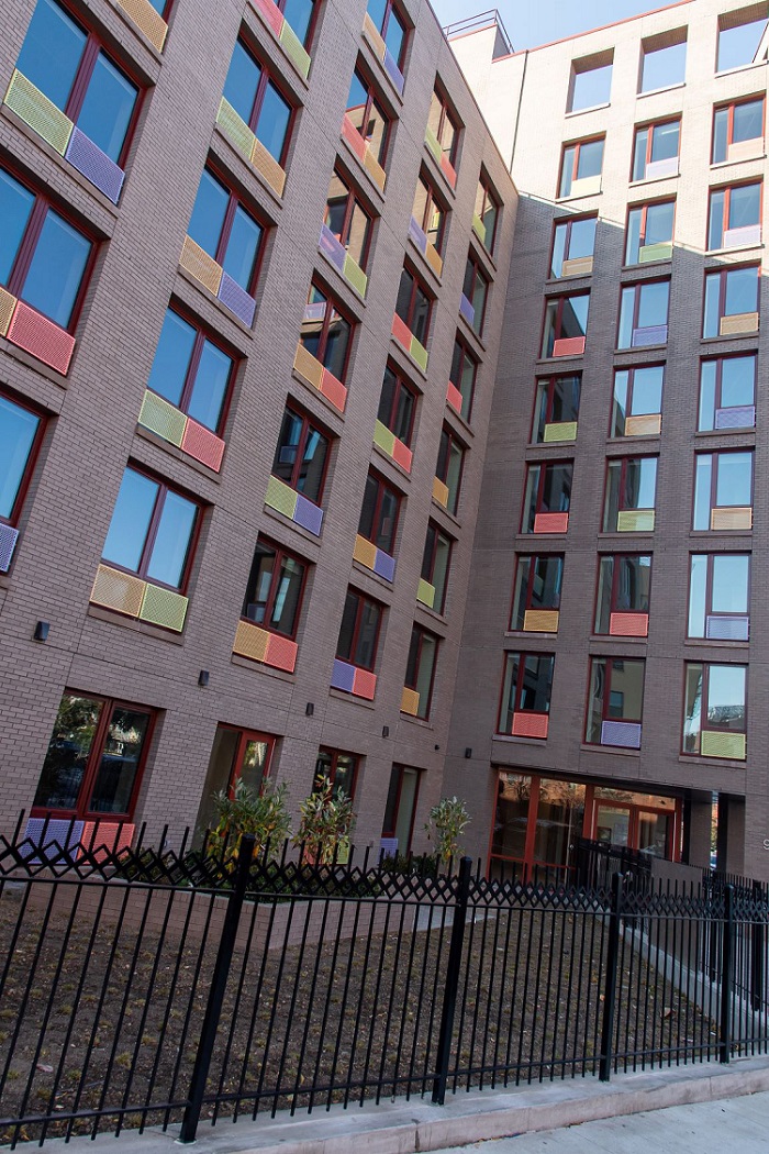 Designed by Alexander Gorlin Architects, The Jennings is located close to public transportation and a range of services, including day careand after-school programs.