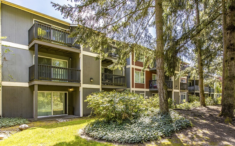 CBRE Affordable Housing recently helped sell The Woodmark, a 288-unit affordable housing community in Tacoma, Wash. Fifty-eight units are designated for persons with disabilities, and 37% of the units are occupied by Section 8 voucher holders. The property, which was built in 1978 and renovated in 2006, drew interest from 12 unique bidders before selling for about $32.4 million. In addition to making renovations, the new owner is planning to bring in enhanced resident services, which shows that properties can benefit when new ownership comes in, says Tim Flint, executive vice president at CBRE.