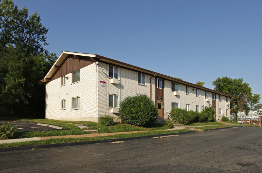 A major rehabilitation is planned at the 146-unit Hillvale Apartments after being acquired by Steele Properties.
