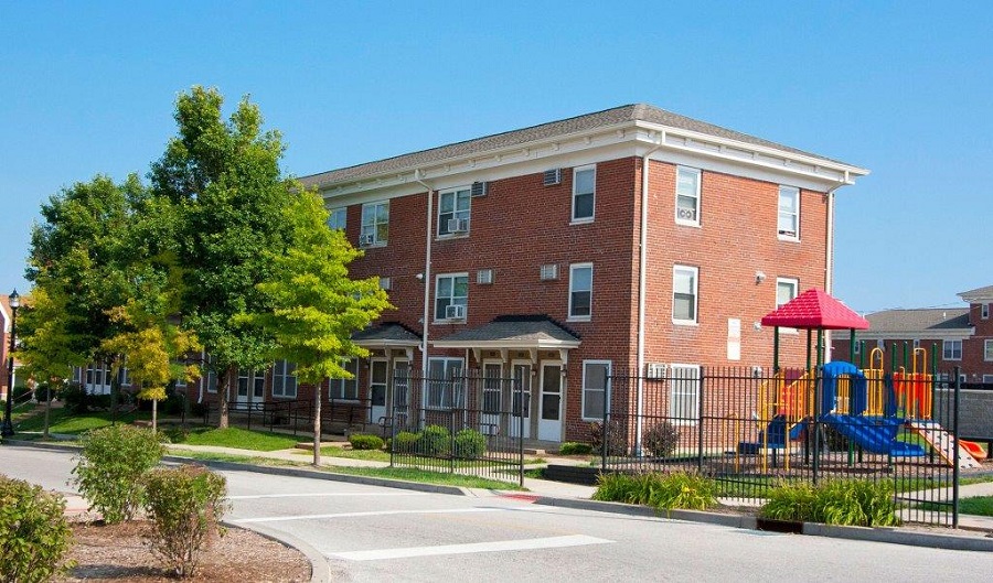 Developers are working on plans that remake the Clinton-Peabody public housing site as a healthy mixed-income community better connected to the surrounding neighborhoods.