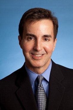 Douglas Leezer