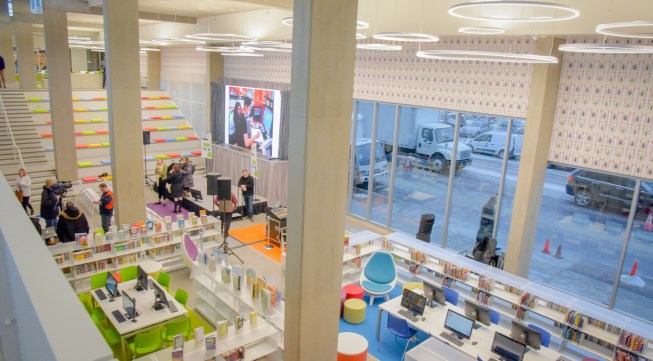 The library space is now home to the Chicago Public Library's Independence Branch. Its interior consists of a Tribune stair, YouMedia center, Early Learning area, open space, and grand windows that allow the space to illuminate with natural light.