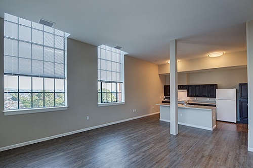 Kreider Commons has earned LEED Platinum certification. The Woda Group repurposed the brick building into one- and two-bedroom apartments, with all units having custom-made insulated windows, individually controlled heating and cooling systems, and Energy Star appliances.