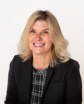 Lynne Chase