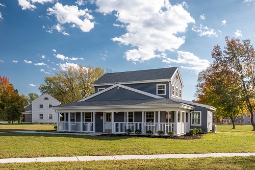 The development features a 2,400-square-foot management and support building for residents to enjoy a large community room and a game room. It also includes several offices and laundry facilities