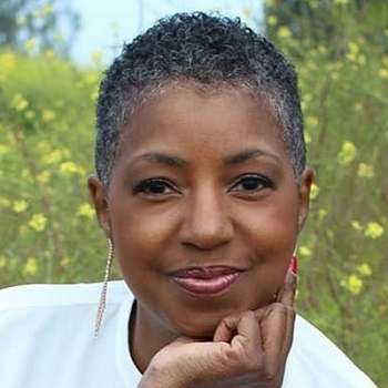 Nicole Robinson