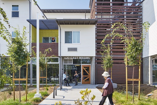 Green building features include solar photovoltaic panels and solar thermal hot water heating, drought-tolerant landscaping, Energy Star appliances, and high-efficiency lighting and plumbing. All Onizuka Crossing residents have access to free Wi-Fi.