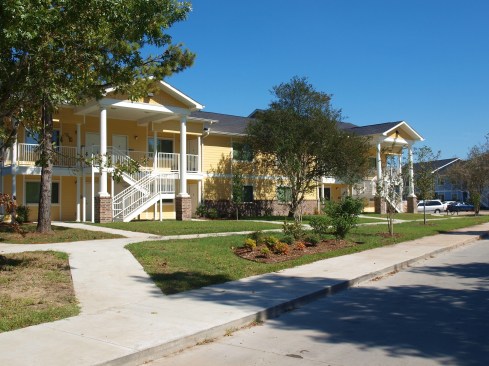 Now called Renaissance
Gateway Apartments to signify its rebirth, the development has a permanent
supportive housing contract with the Louisiana Department of Health and
Hospitals to provide 32 affordable rental units for individuals and families at
risk of homelessness and for persons with disabilities.