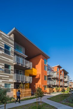 Featuring one-, two-, and three-bedroom apartments, the
south L.A. development serves residents earning 30% to 60% of the area median
income. The project gives preference to LAUSD employees working within a three-mile
radius and then district employees outside of the area. In addition, the
project was marketed to the general public, including those with disabilities.