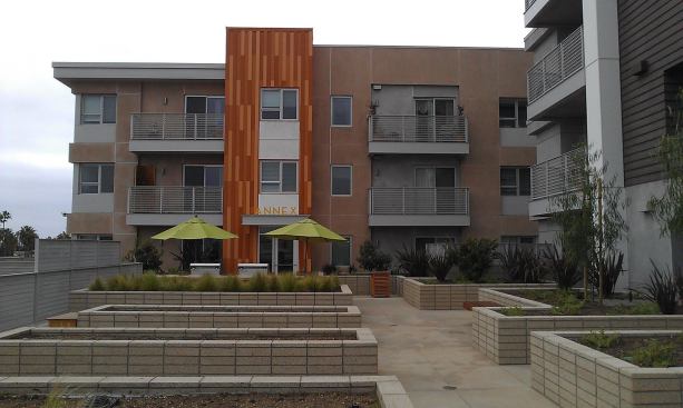 The first phase was bifurcated into two separately financed projects. Phase 1A was financed with 4 percent low-income housing tax credits (LIHTCs) and tax-exempt bonds, while Phase 1B was financed with 9 percent LIHTCs.