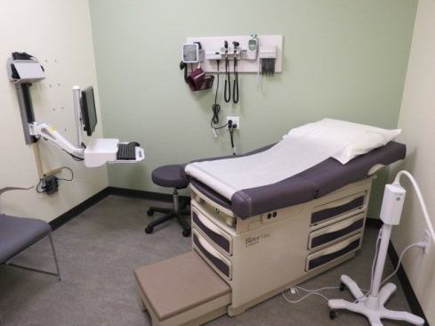 Prior to the opening of Renaissance West End Flats, the neighborhood lacked a health center for its most vulnerable residents.