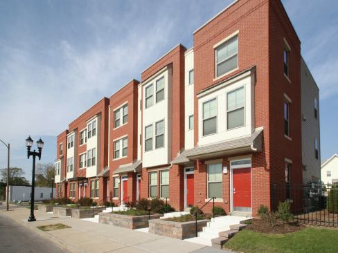 Arlington Grove has received Enterprise Green Communities certification and includes a number of energy and resource-conserving features.