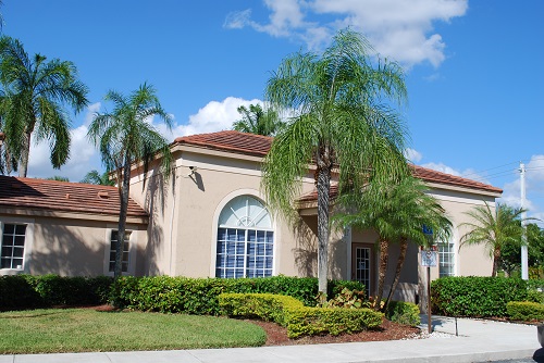 KeyBank has arranged a $39.9 million Fannie Mae master credit facility for nonprofit Harmony Housing. The structure creates a process that allows the owner to add properties and refinance existing assets. Villas at Cove Crossing in Lantana, Fla., is one of the properties involved.